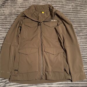 Men’s Small Eddie Bauer Olive Green Travex Jacket